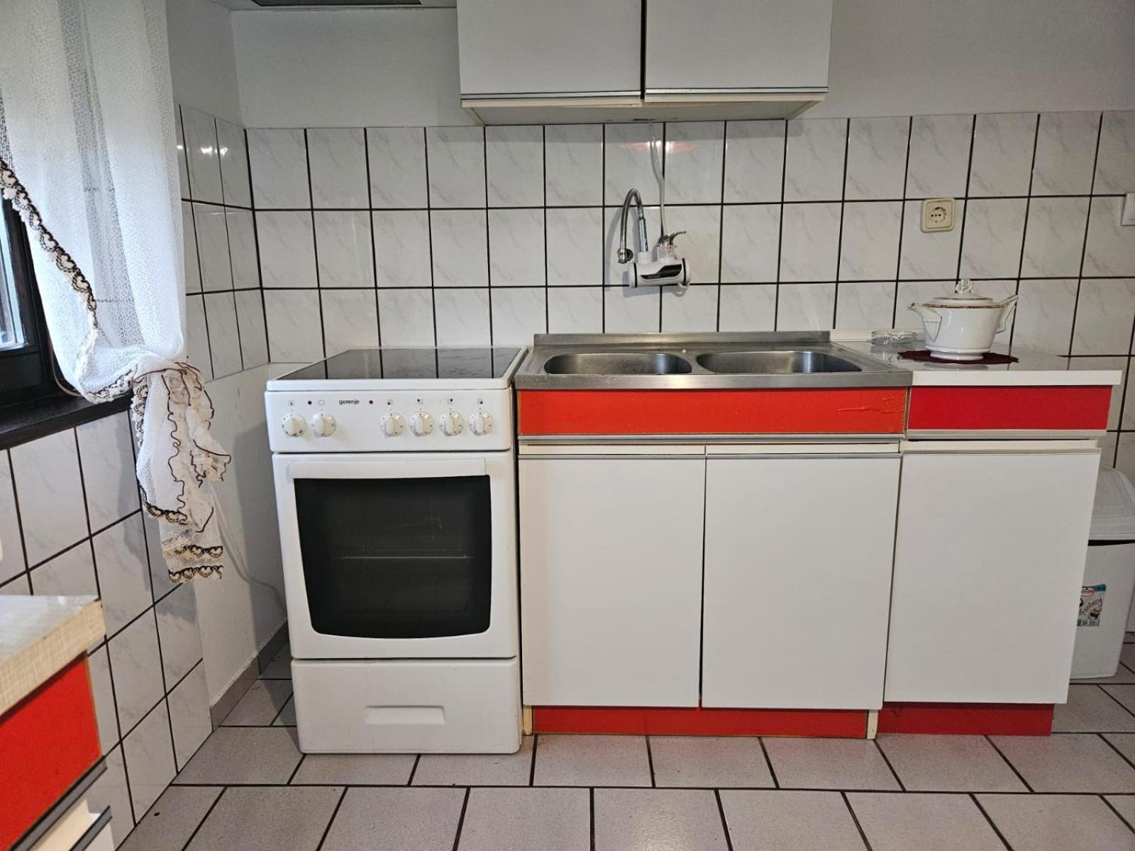 Apartmani, Sobe Ziza Bezdan ภายนอก รูปภาพ