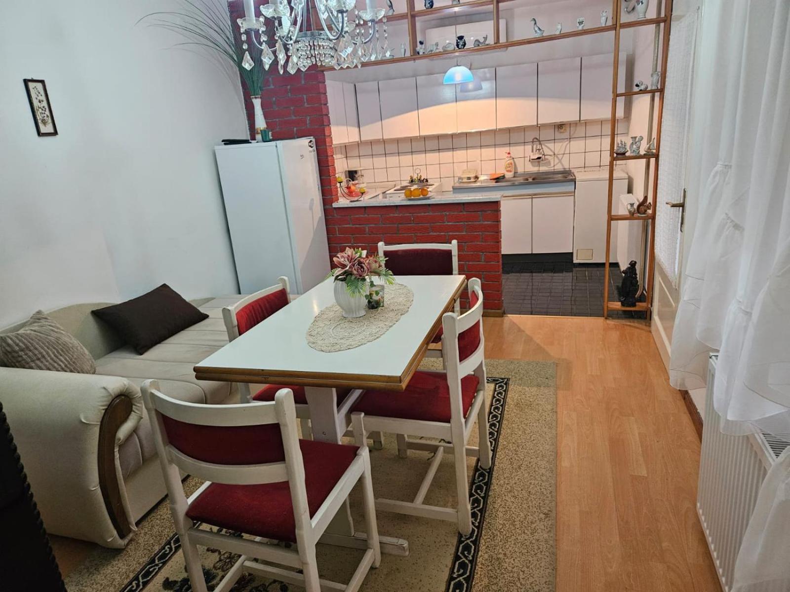 Apartmani, Sobe Ziza Bezdan ภายนอก รูปภาพ