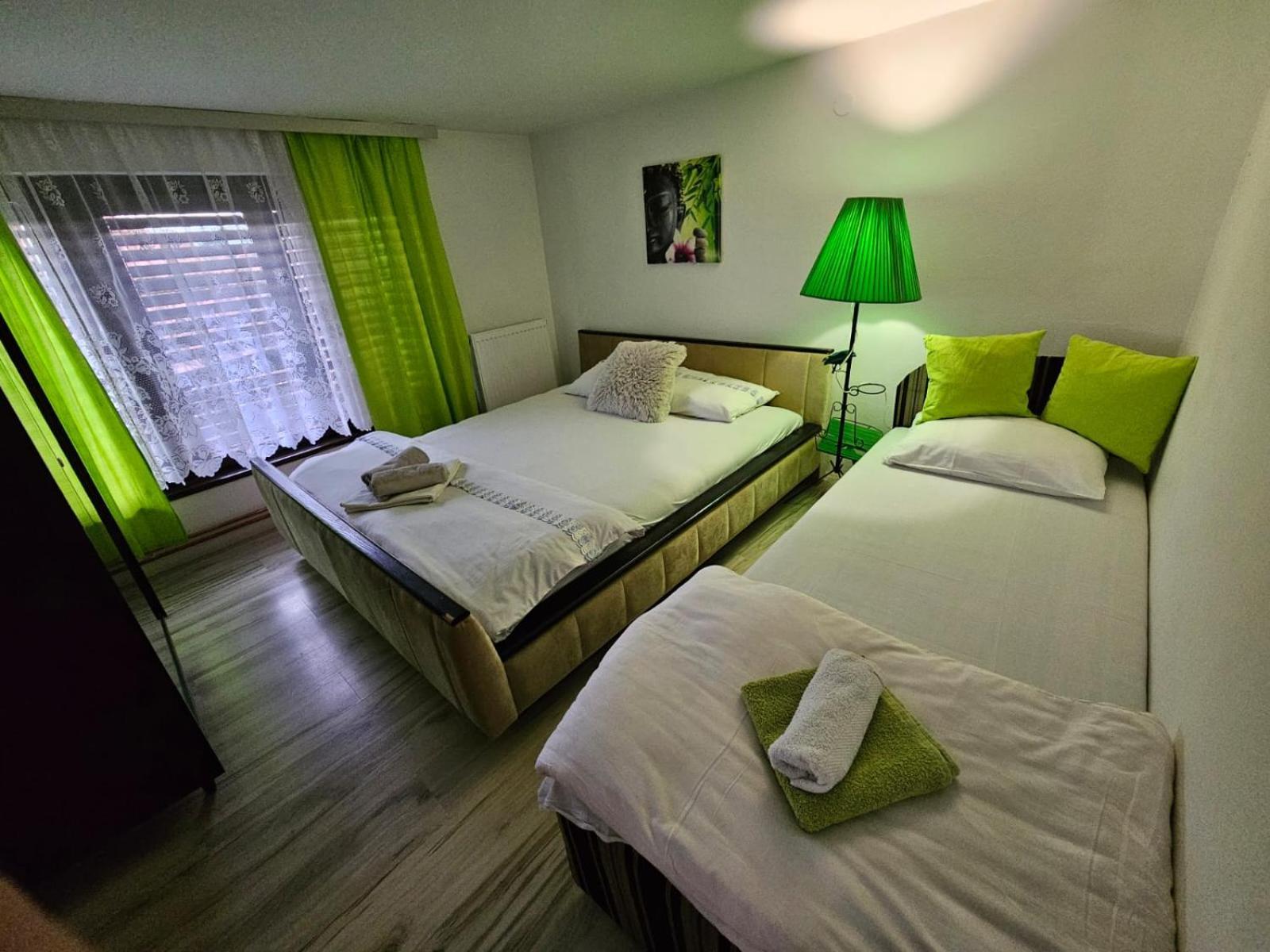 Apartmani, Sobe Ziza Bezdan ภายนอก รูปภาพ